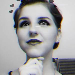 Meet your Posher, Abigail